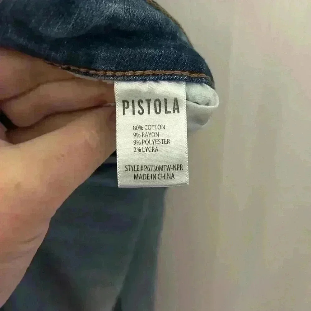 Pistola Skinny Jeans light wash, open hem. Size 27. Lightly distressed. - Picture 4 of 9